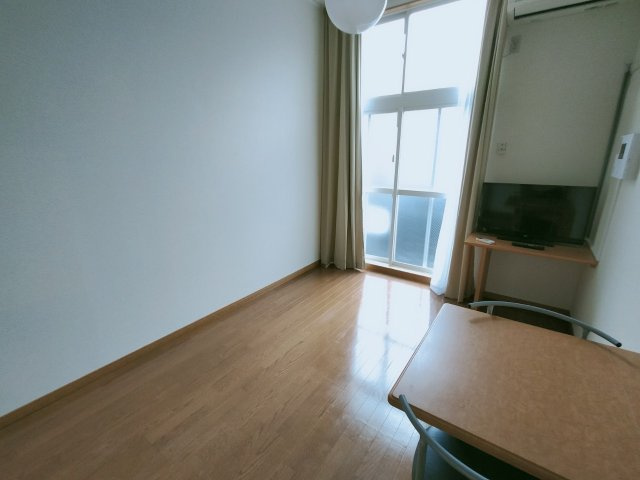 【居間・リビング】 | レオパレストウシヨウマエ