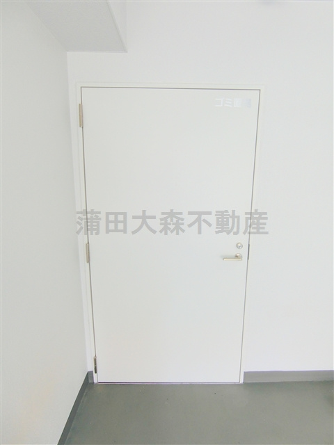 メイクスデザイン糀谷アジールコートのその他共用部分|曜日時間関係なくゴミ出し可能な敷地内ごみ捨て場