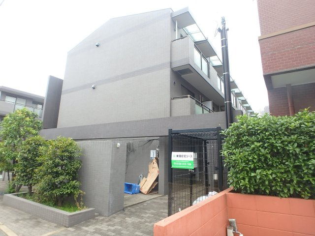 タウンフォルム武蔵小杉一番館の外観|武蔵小杉駅徒歩9分ＲＣマンション♪商店街至近で閑静な住宅街♪