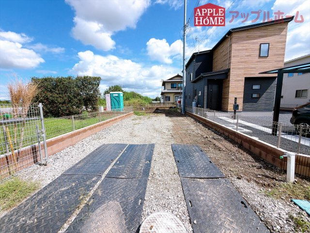 [新築住宅] 羽生市加羽ケ崎 第1 全1棟の前面道路含む現地写真