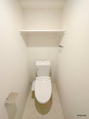 ソルテラス阿波座ウィズ　仲介手数料無料のトイレ