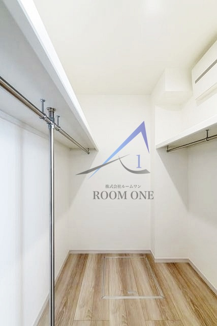 Ｍａｉｓｏｎ　ｄｅ　Ｒｕｅｌｌｅの収納|ウォークインクローゼットです。