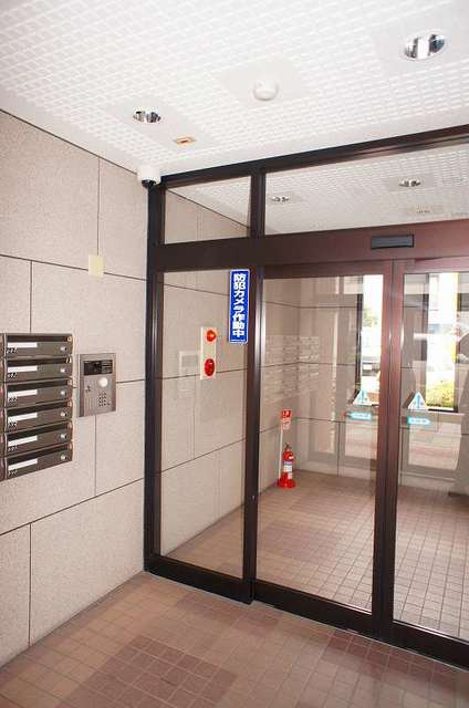 カーサ　グランデのセキュリティ|オートロック完備。