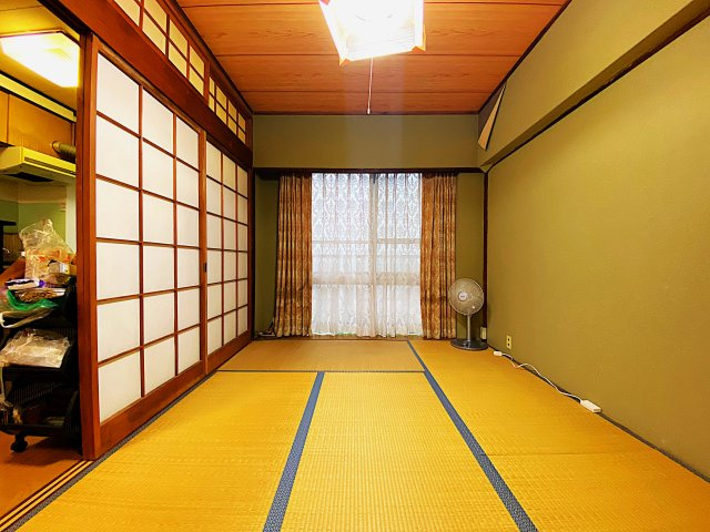 伊東一碧苑マンションの和室