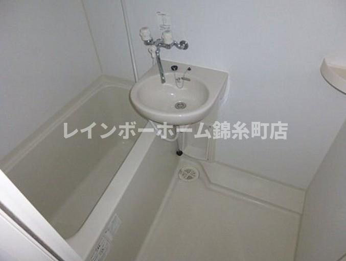 エルニシア亀戸の浴室|別部屋参考写真