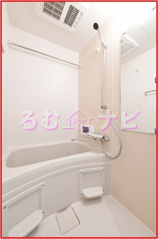 福岡市博多区麦野５丁目のアパートの浴室