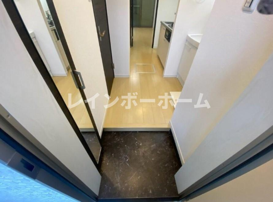 アサヒレジデンスの玄関