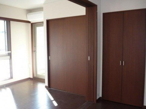 【寝室】表参道レジデンス