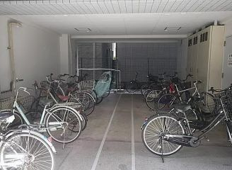 台東区松が谷２丁目の賃貸マンション