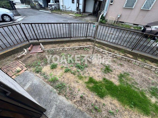 小林貸家の庭
