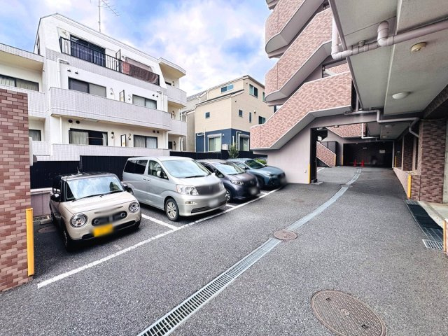 【駐車場】 | ライオンズマンション赤塚公園　（成増店） | 住環境の良さが魅力の住まい