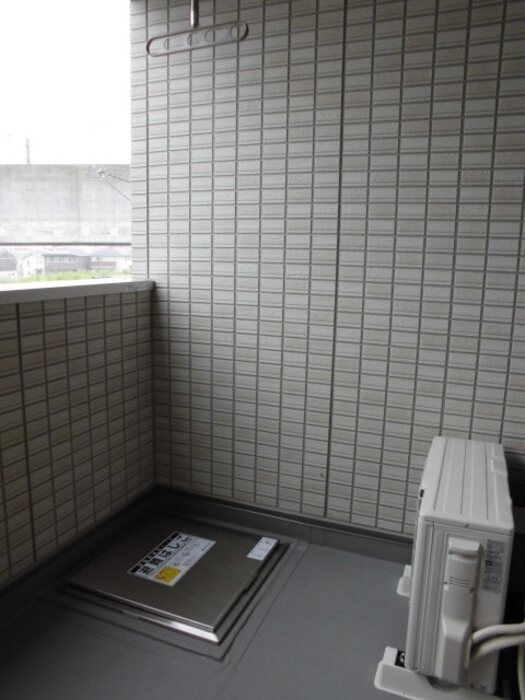 アンプルールのバルコニー