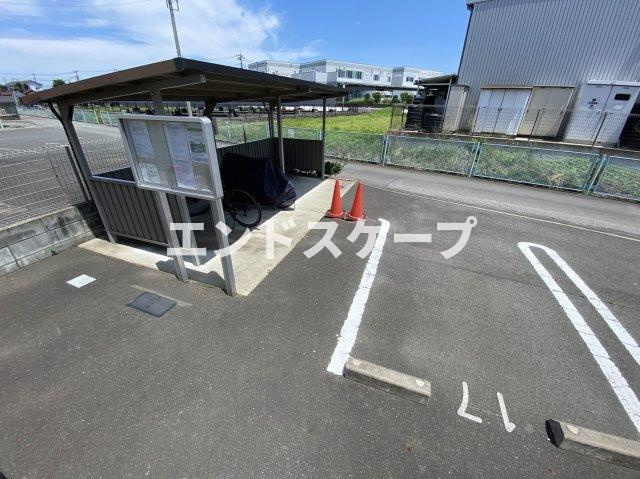 ガーデンハイツリリーフⅡの駐車場|高崎、前橋エリアのお部屋探しはエンドスケープまで！お客様の理想お聞かせ下さい♪