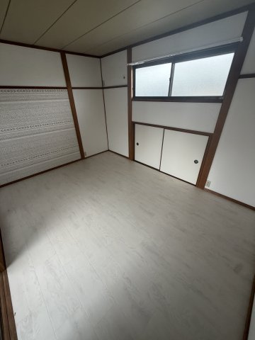 東神吉町貸家のその他