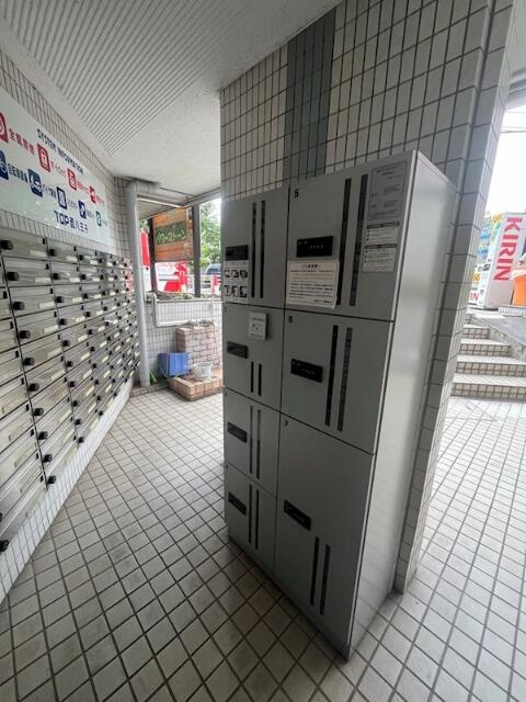 宅配ボックス
