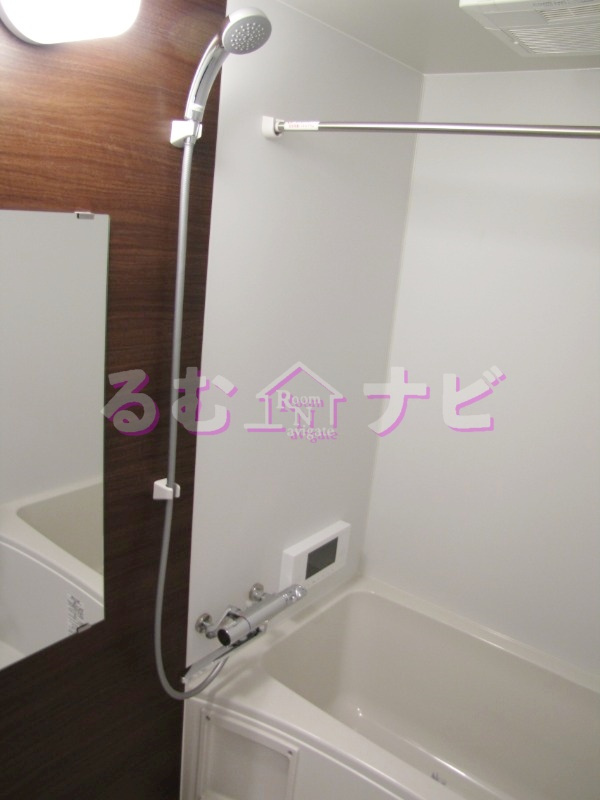 福岡市南区横手２丁目のアパートの浴室