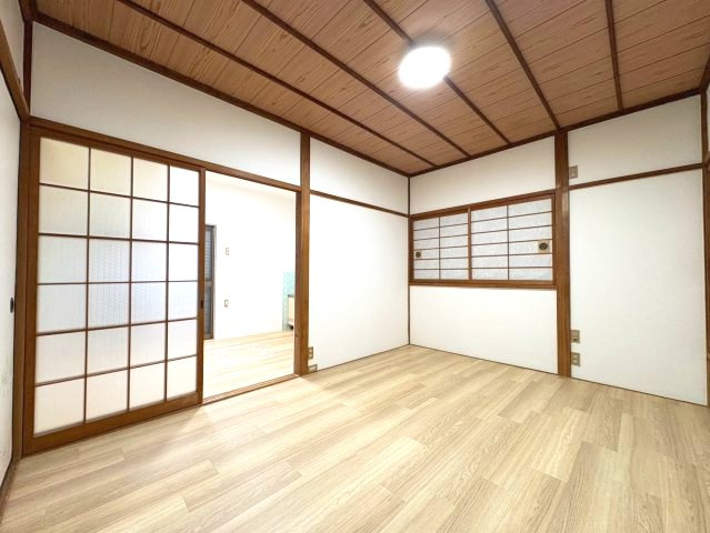喜多町戸建の内装