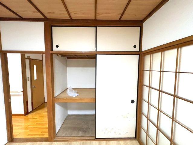 喜多町戸建の収納