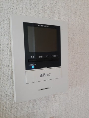フェリチタ　ナギの木のセキュリティ