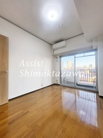 メゾンレスポアールの居間・リビング|※同物件同仕様の参考写真です