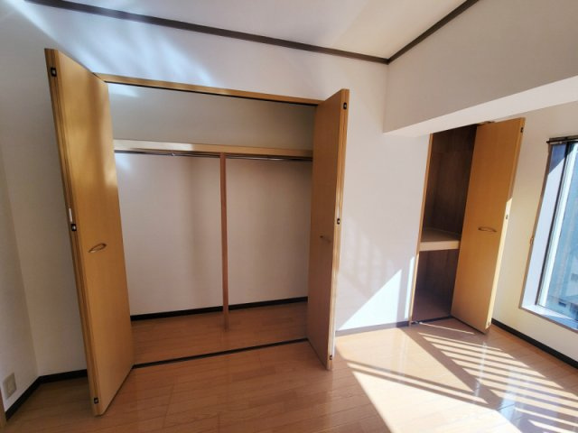 ヤマウラ77ビルの収納