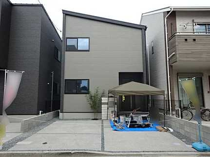 南区仁保１丁目の外観|エコキュート採用！オール電化の省エネ住宅☆食洗機・ＩＨコンロ・システムキッチン
