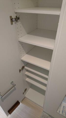 スカイコートパレス西巣鴨の収納