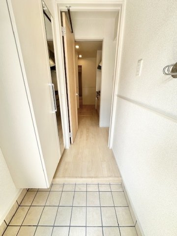 サンライズⅢの玄関|ゆったりとした玄関です