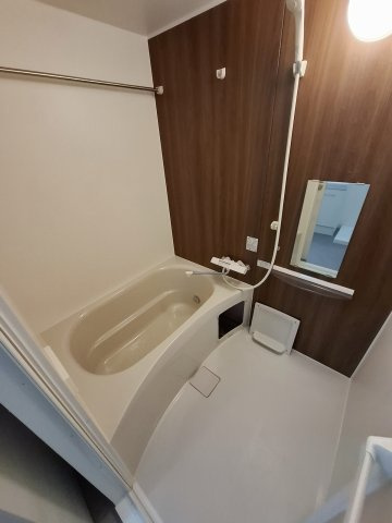 ルクス西宮北口の浴室