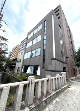 京都河原町アバックビル２の外観