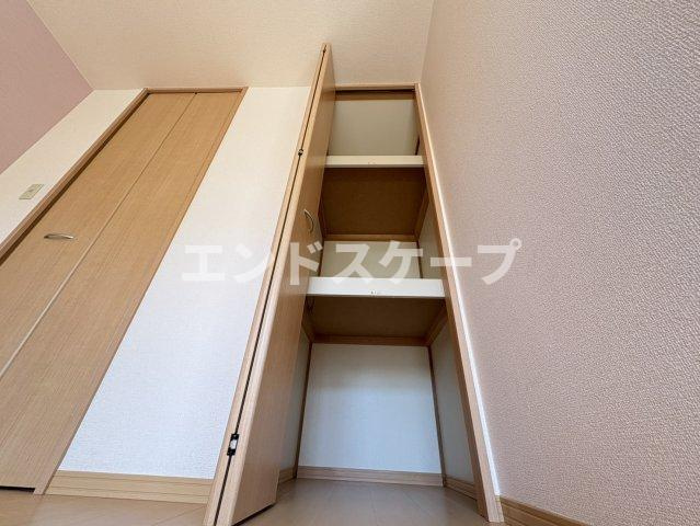 リビングタウン下石倉Ａの収納|高崎、前橋のお部屋探しはエンドスケープまで！お客様の理想お聞かせ下さい♪