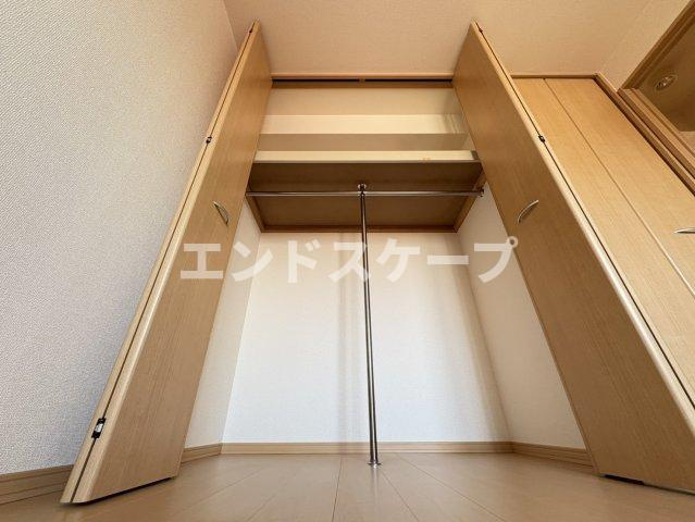 リビングタウン下石倉Ａの収納|高崎、前橋のお部屋探しはエンドスケープまで！お客様の理想お聞かせ下さい♪