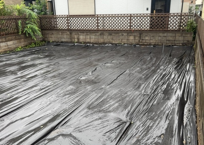 【外観】 | 土地購入を検討されている場合、境界杭がない状態で購入してしまうと境界確定測量をする必要があり、費用がかかります。購入の前に、売主、隣土地所有者立ち合いのもと境界を確定し境界杭を設置するのがベストです。