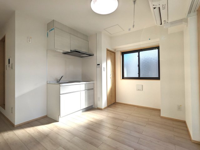 ステラコート北浦和の居間・リビング