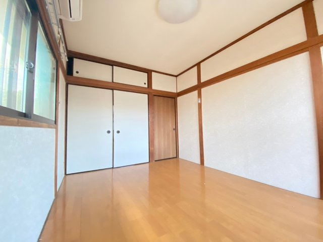 【寝室】