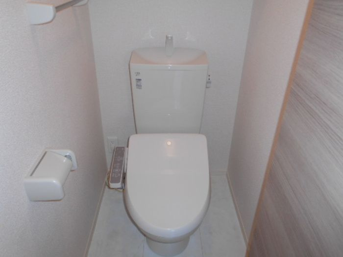 クレッセントコートのトイレ