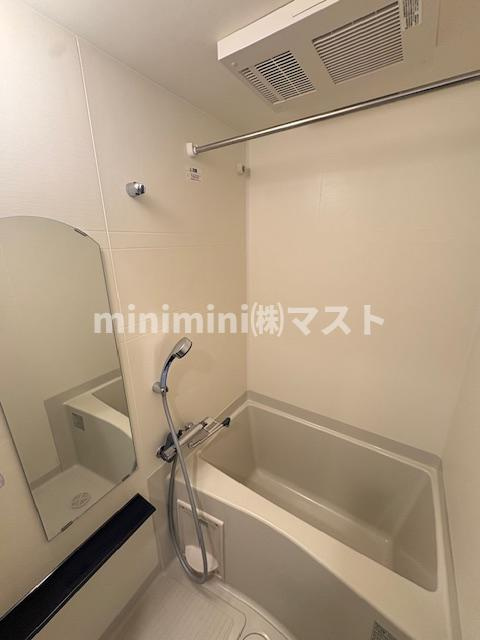 プレサンス大阪ゲートシティの浴室