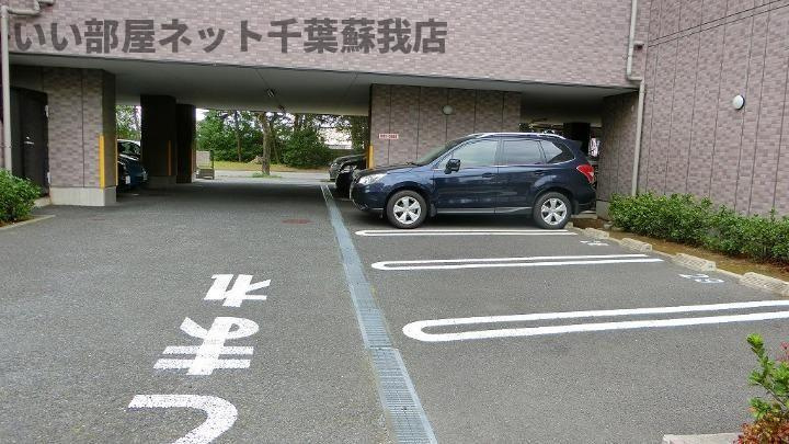 プライドの駐車場|駐車場があります