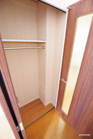 エスリード福島駅前第2　仲介手数料無料の収納