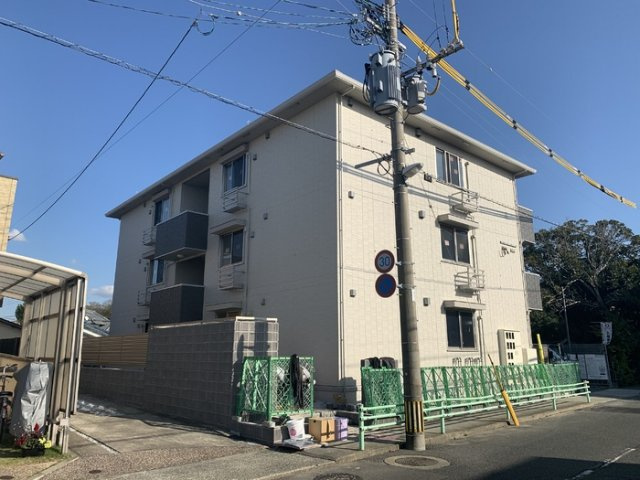 福岡市南区弥永１丁目のアパートの外観