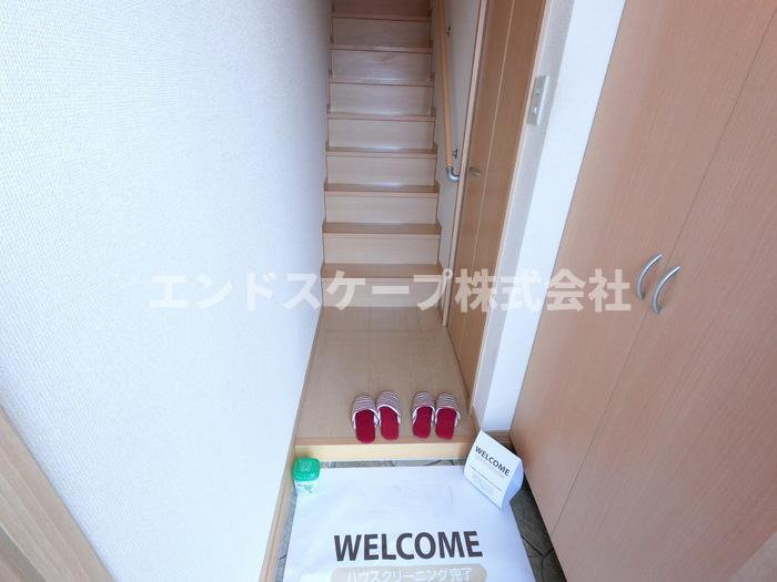 リビングタウン下石倉　Ｄの玄関|高崎、前橋のお部屋探しはエンドスケープまで！お客様の理想お聞かせ下さい♪