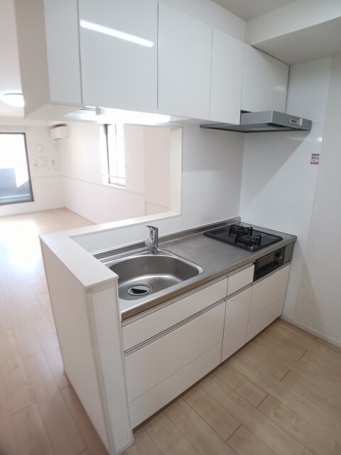 藤沢市城南２丁目のアパートのキッチン