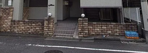 Ｎｅｕｅ　Ｂｕｒｇ東十条のエントランス