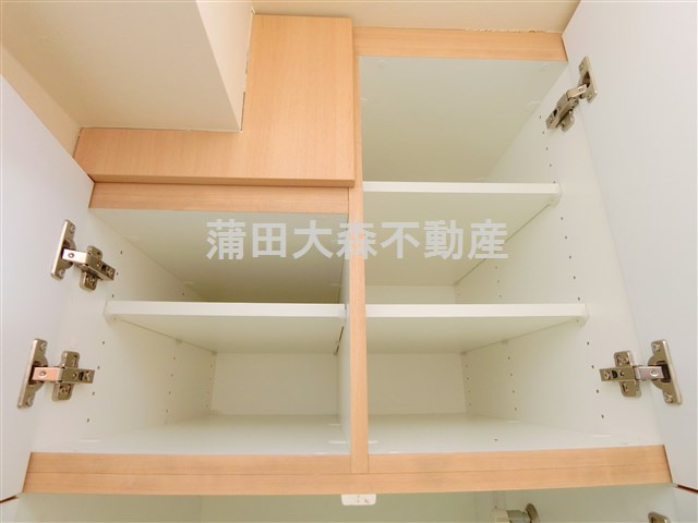 ルーブル羽田萩中の収納