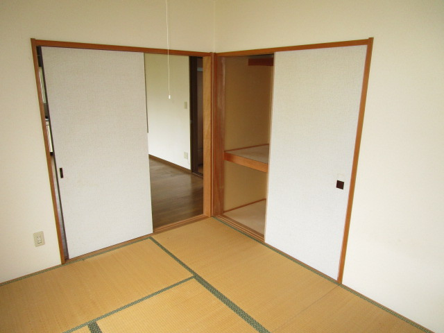 ラッキーハイツⅢの和室