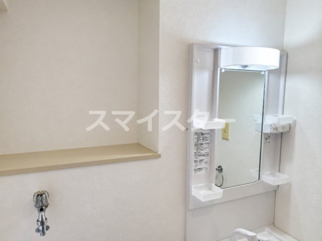 松戸市松飛台の賃貸マンションの独立洗面台