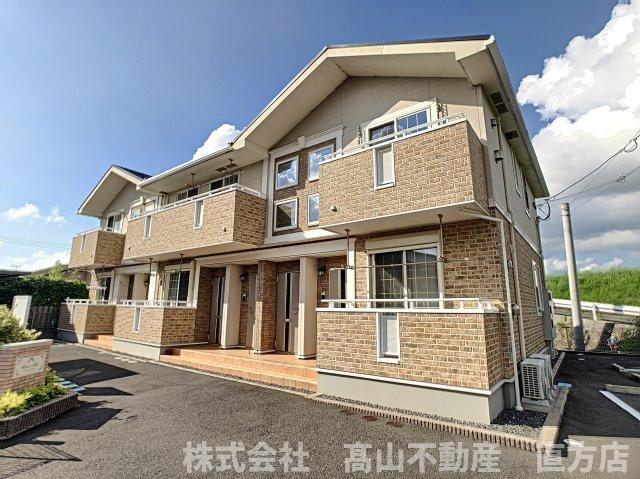 直方市知古３丁目のアパートの外観