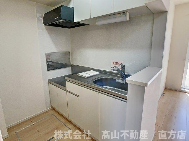 直方市知古３丁目のアパートのキッチン