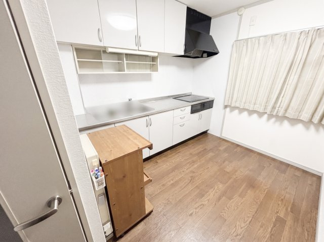 ※家具・家電等は撤去予定です。
※物件写真は一部、AI加工処理を施した画像を使用してます。