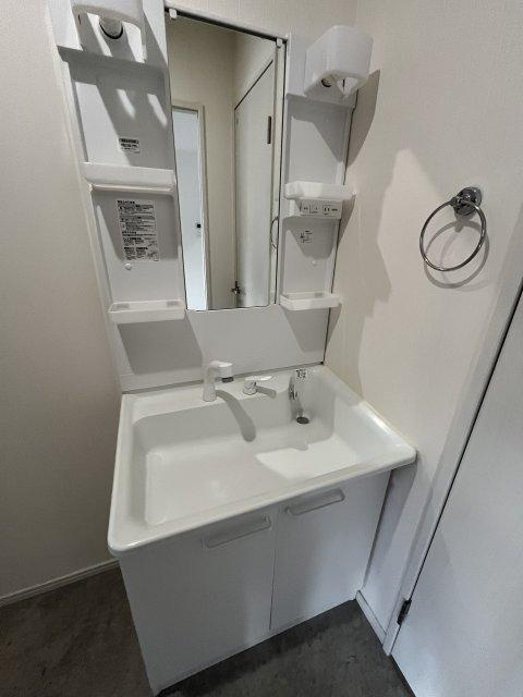 ハイツサンライフＤ棟の洗面所